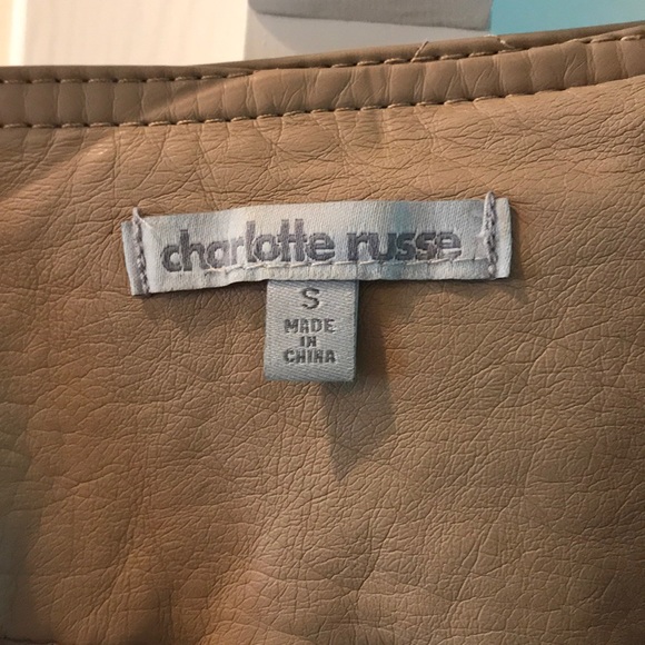 Cream color leather jacket. - Picture 2 of 5